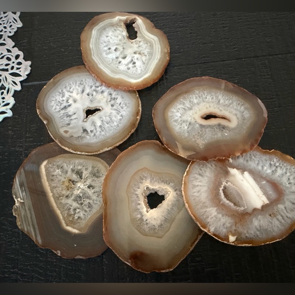 Natural Agate & Quartz Crystal Geode Coasters Set of 6 - Picture 5 of 5
